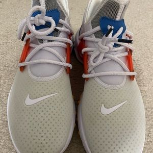 Nike sneakers size 11